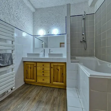 Vecchio Droite Апартаменты *